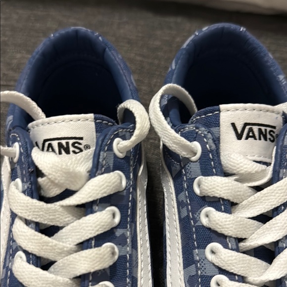 Vans Blue and White Old Skool Sneakers - Picture 2 of 7